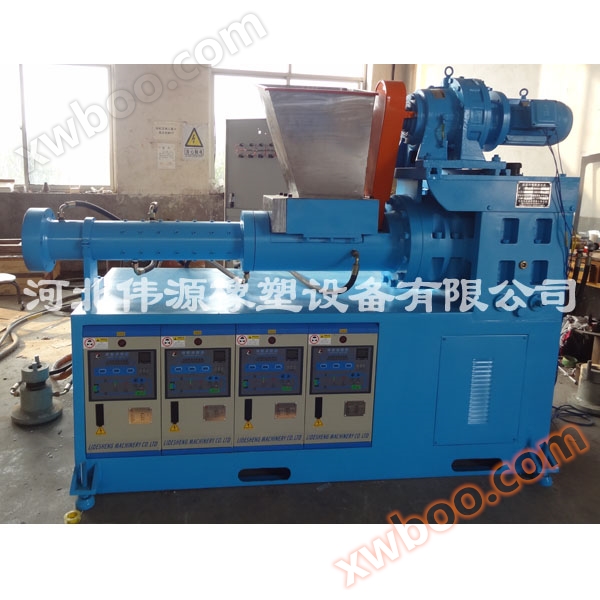 Conjugated rubber extrusion equipment