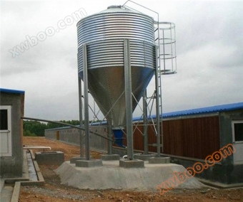 Tháp lưu trữ thức ăn chăn nuôi