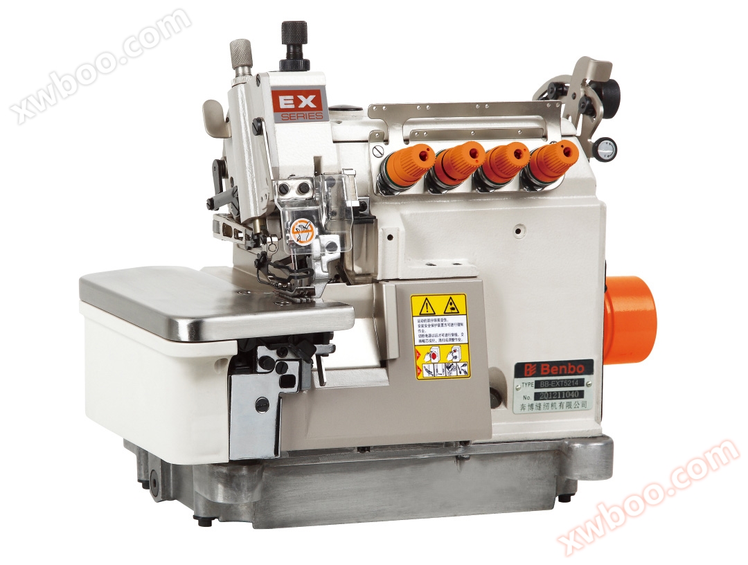 Ultra high speed platform synchronous up and down comprehensive feeding and sewing machine