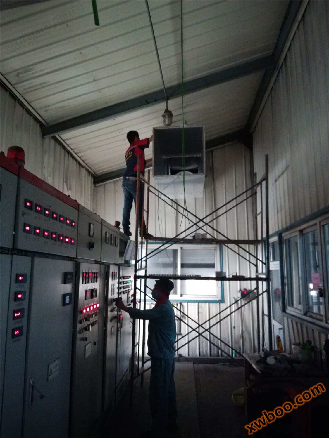 Làm thế nào để sử dụng rèm ướt để thông gió cho phân xưởng?