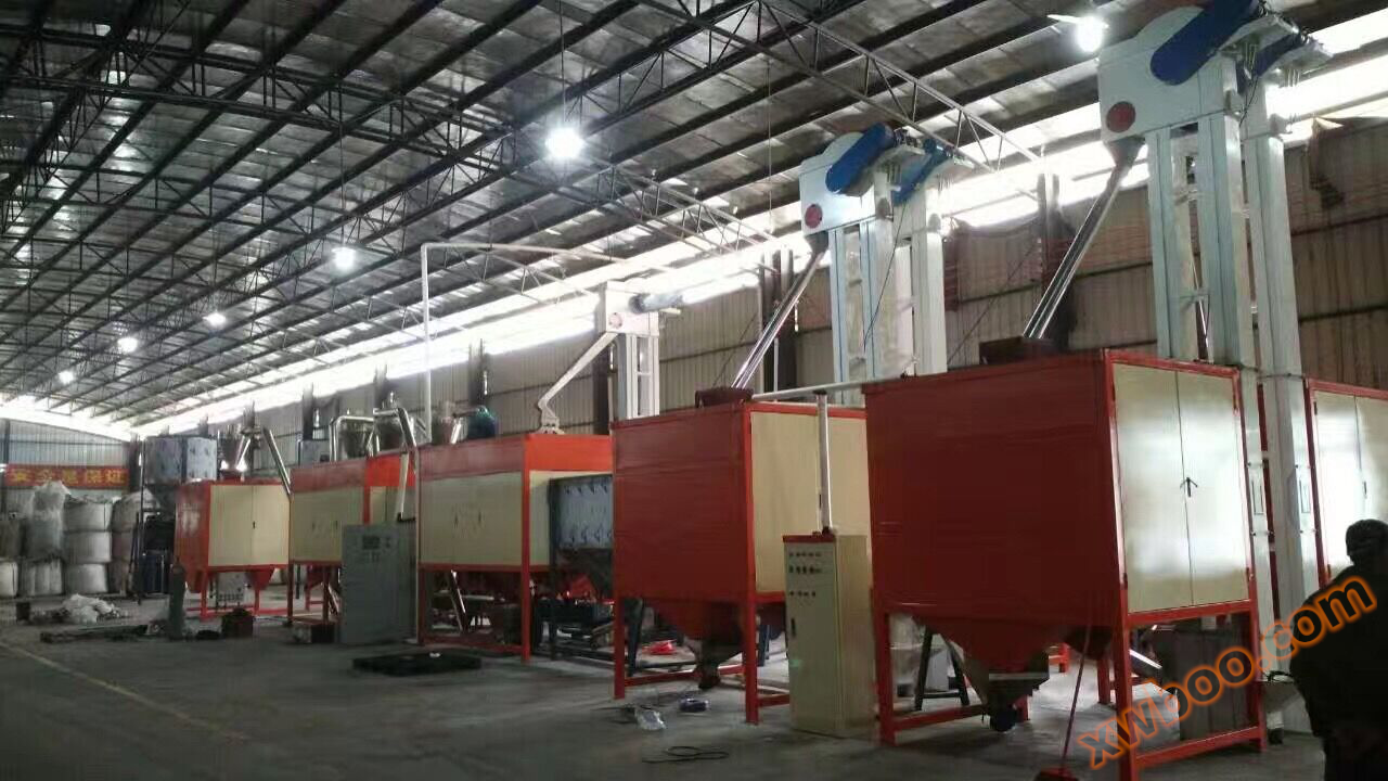 Sprzęt do sortowania odpadów z tworzyw sztucznych