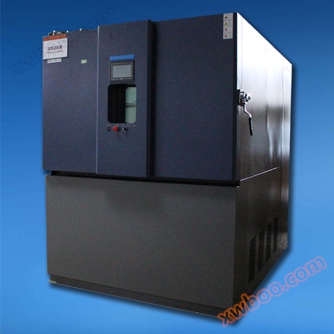 Simulated high-altitude test chamber