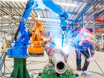 Automatischer Schweißroboter