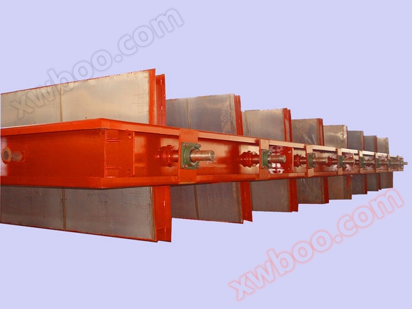 Single axis double speed plate door